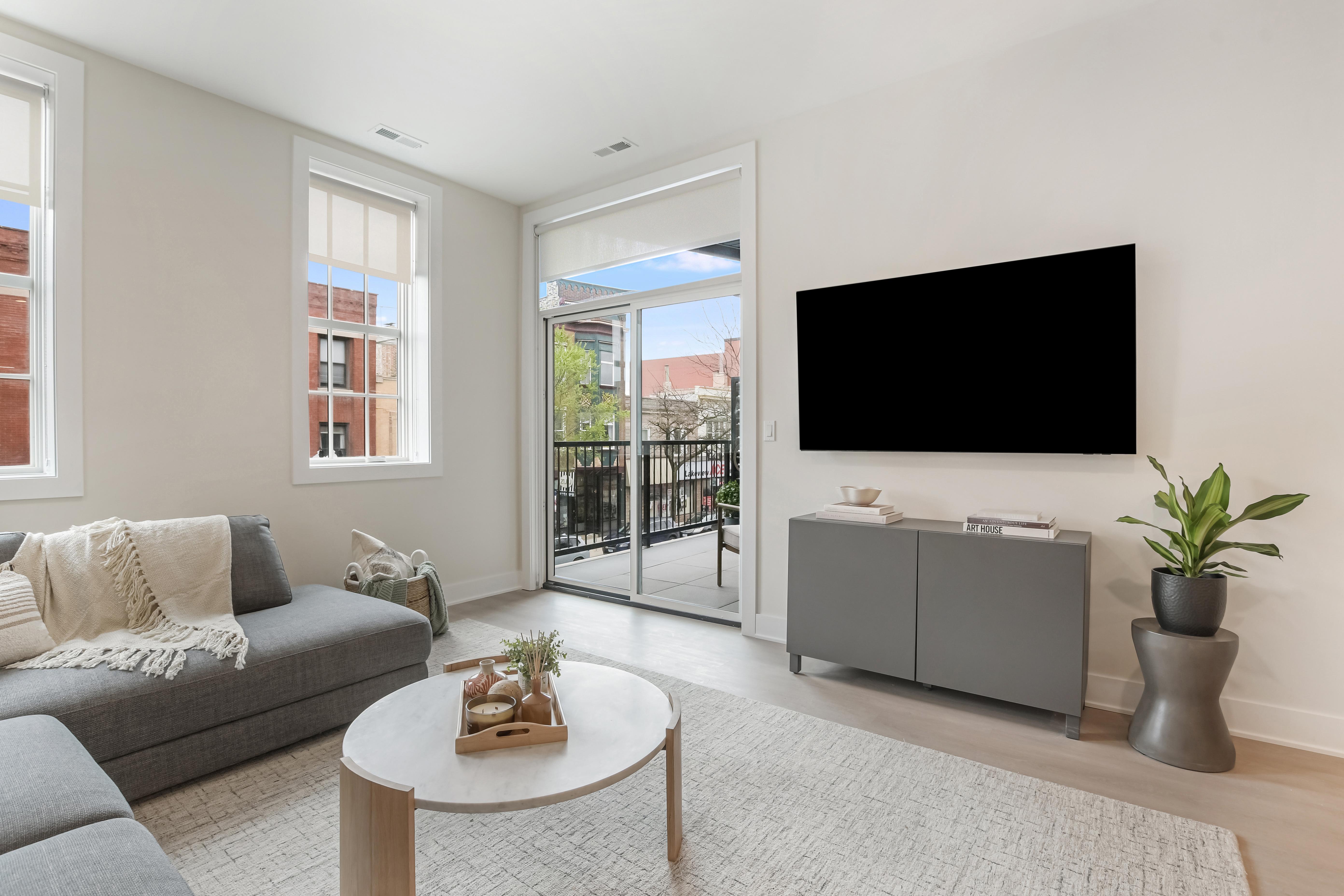 Belfield 3924 N. Lincoln Ave., Chicago, IL 60613 Irving Park - Leasing by Cross Street